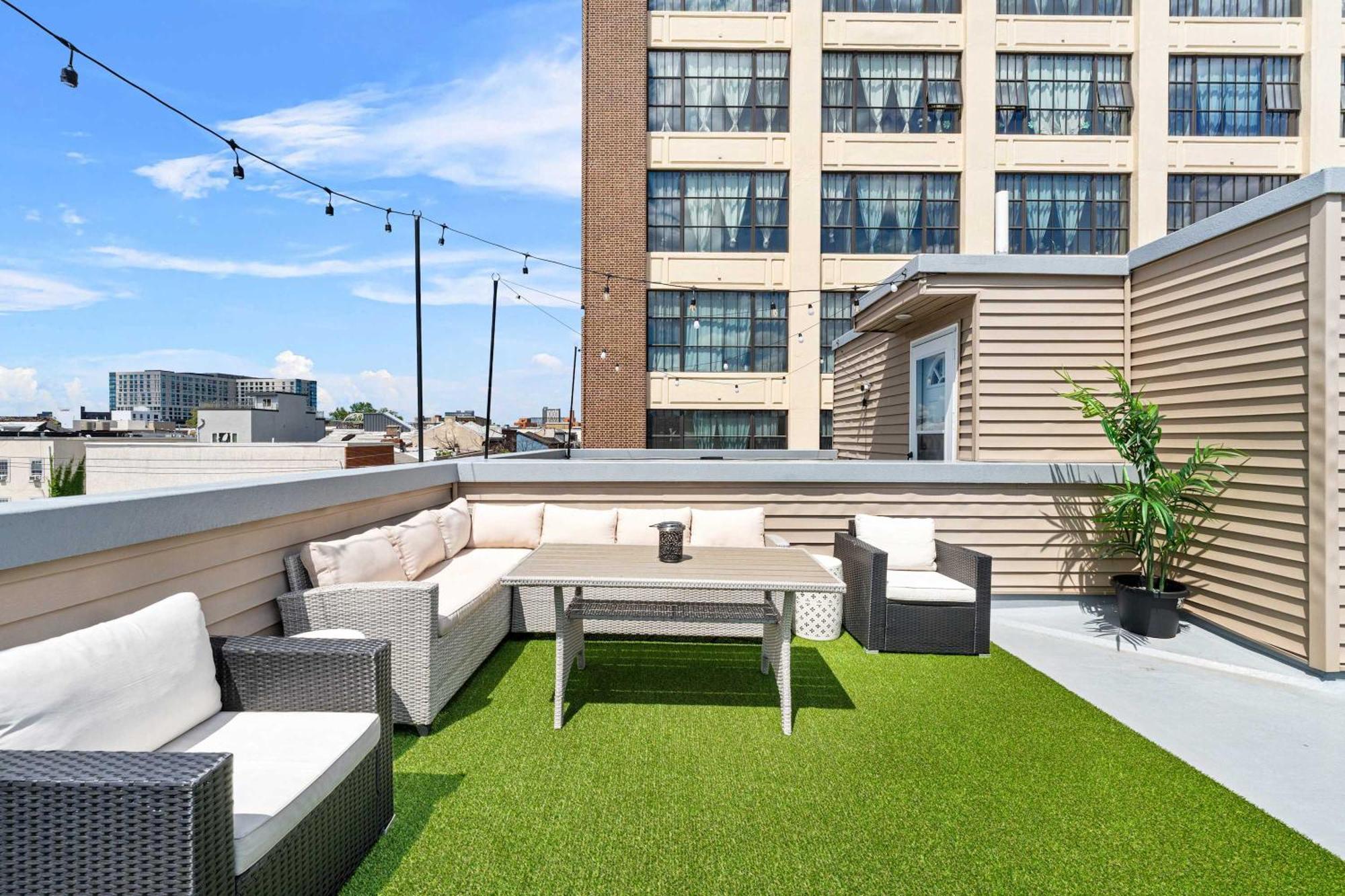 Вилла Brand New Dbl Unit Roofdeck Outdoor Patio Филадельфия Экстерьер фото